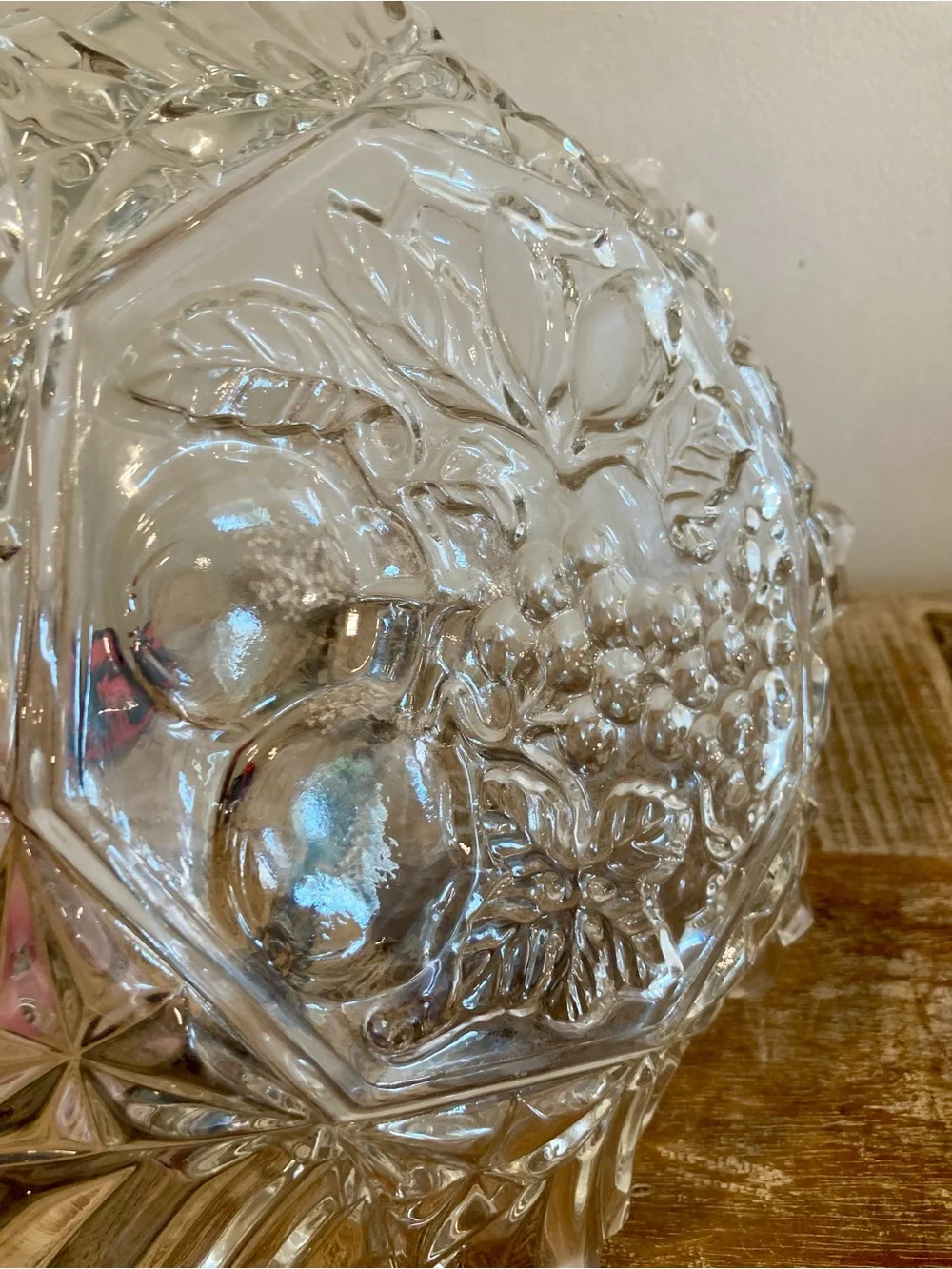 Vintage Pressed Glass Fruit Design Ruffle Edge 11” Bowl Federal Glass Pioneer